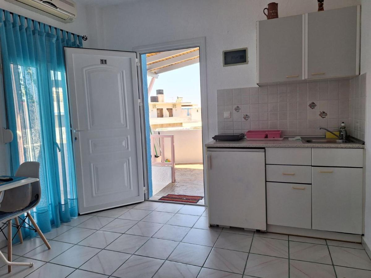 Βig Βlue Apartments Makrýgialos 外观 照片