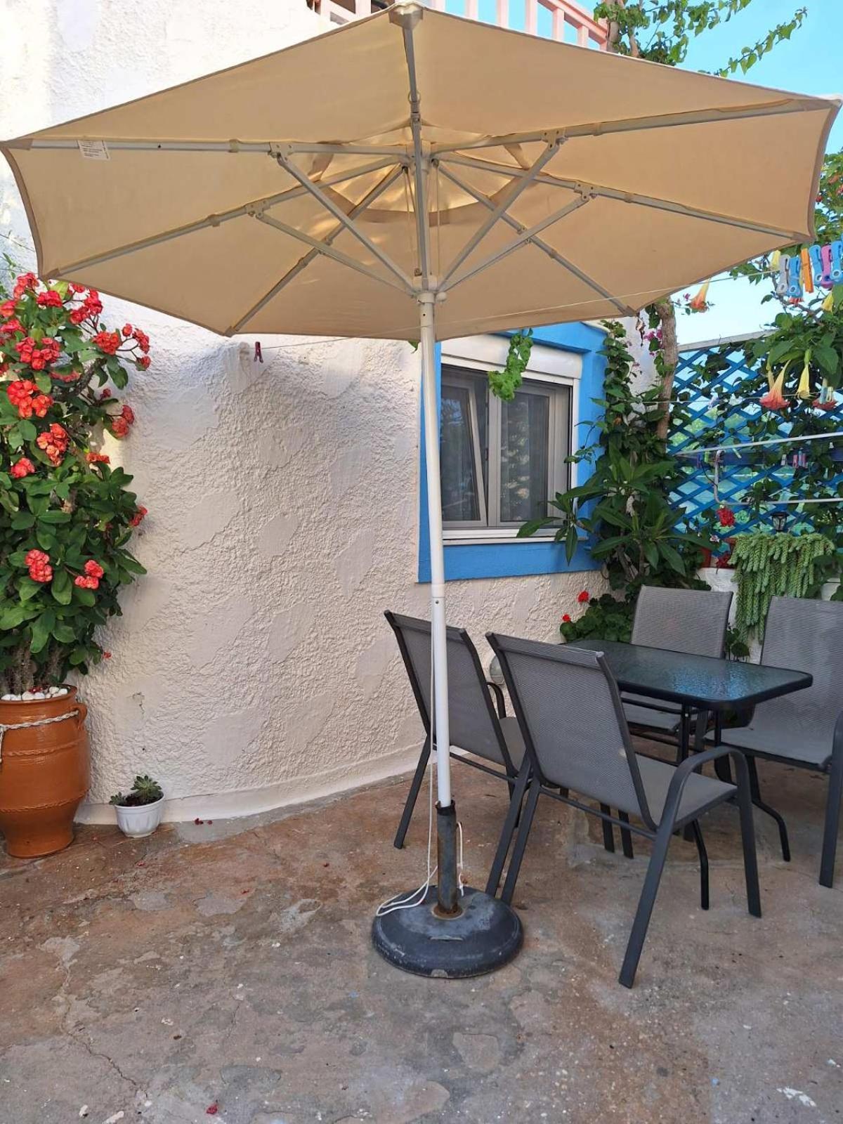 Βig Βlue Apartments Makrýgialos 外观 照片