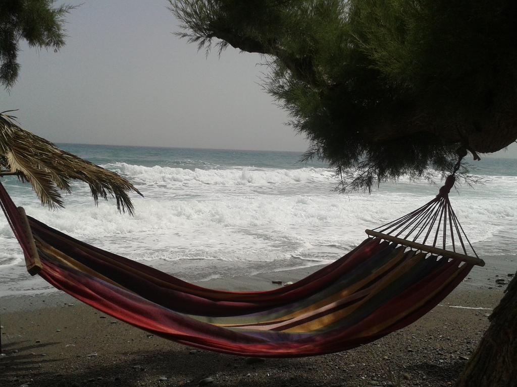 Βig Βlue Apartments Makrýgialos 外观 照片